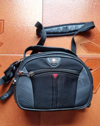 Borsa SwissGear fotocamere