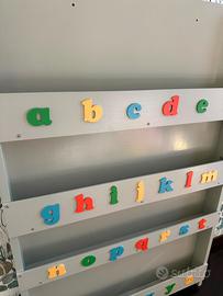 Libreria bambini montessoriana