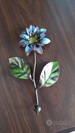 Fiore in ferro battuto con gancio