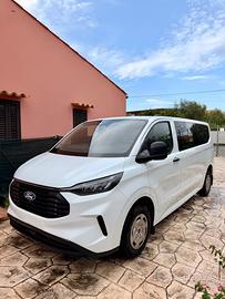 Ford Transit Custom 2.0 TDCi 136 CV – 9 Posti