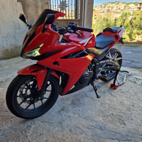 Moto cbr 500 r