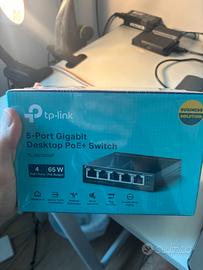 Switch TP-Link TL-SG1005P – 5 Porte Gigabit, 4 PoE