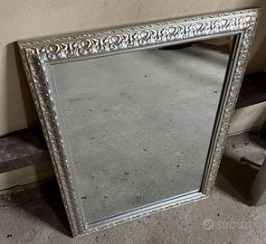 Specchio Decorativo --- Cornice Argento ---