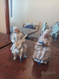 Statuine in porcellana