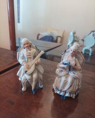 Statuine in porcellana