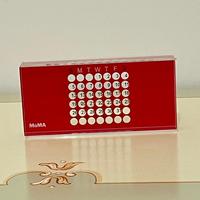 Calendario perpetuo design italiano Moma