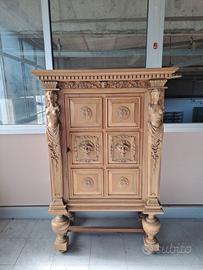 Mobile legno massello intarsiato