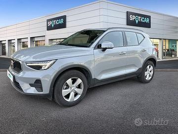 Volvo XC40 B3 automatico Essential