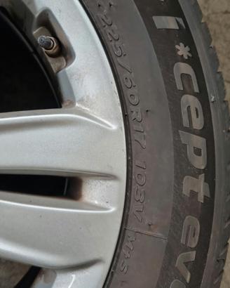 Gomme termiche su cerchi lega 17" Kia Sportage 