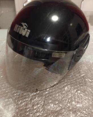 Casco Kiwi con visiera taglia XS