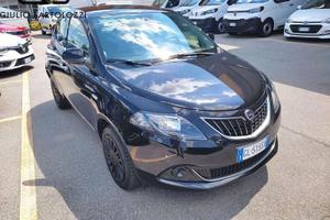 Lancia Ypsilon 1.0 FireFly 5 porte S&S Hybrid...