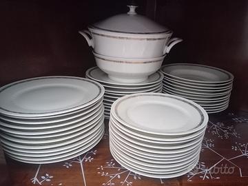 servizio di piatti in porcellana Bareuther