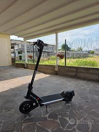 Monopattino Navee S60