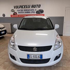 SUZUKI SWIFT ANNO 2012 BENZINA 4X4 KM 136 MIL