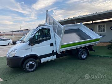 Iveco Daily 35C12 Ribaltabile Trilaterale Nuovo Cl