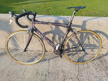 Bici corsa in carbonio Olympia IQ One dura-ace