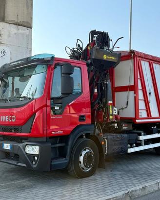 IVECO EUROCARGO 160E SCARRABILE GRU
