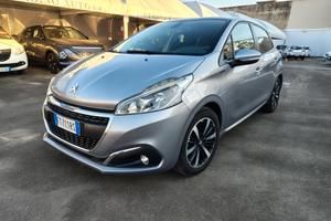 Peugeot 208 PureTech 82 Stop&Start 5 porte Signatu