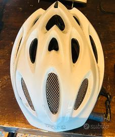 Casco per bici o pattini