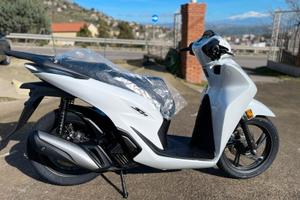 Honda SH 125 - 150 - 350 ADV 350 2026 NUOVI