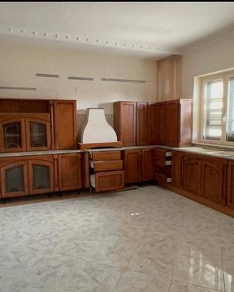 Cucina 5x3 metri piano in vero marmo