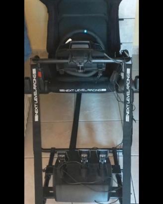 postazione sim Racing logitech