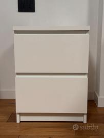 Comodino Ikea Malm a due cassetti bianco