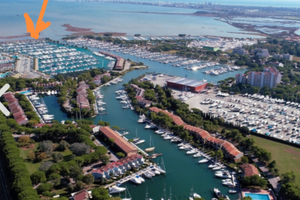 Posto barca 12 x 4,25 lignano