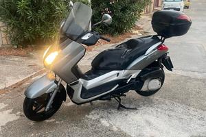 scooter yamaha