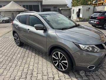 Nissan Qashqai 1.5 dCi Tekna neopatentati Euro 6 b