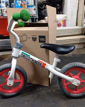 Bici per bambino CHICCO CHICCOTHUNDER a spinta