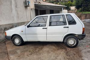 fiat uno