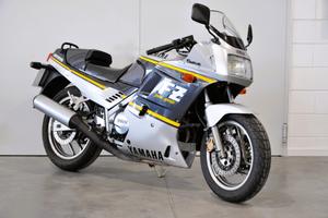 Yamaha FZ 750 FMI UNIPRO REALE !!!