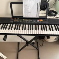 Tastiera eletrYamaha PSR-F52 Set