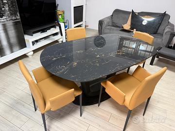 Tavolo Orbital Calligaris e Sedie Riflessi