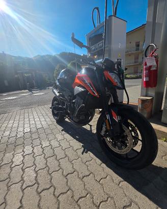ktm duke 790L 2024 DEPO A LIBRETTO 
