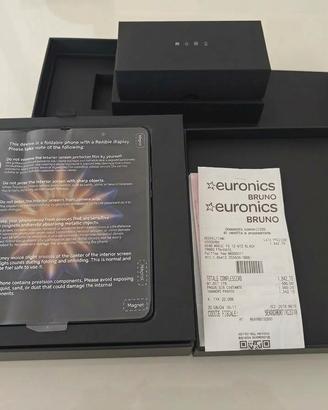 Honor magic v3 512Gb  Black come nuovo.