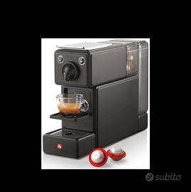 Macchinetta del caffè illy