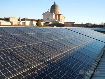 Capannone condizioni perfette e pronto all'uso