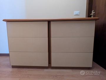 Cassettiera in legno