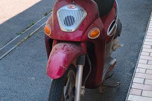 scooter Kymco People