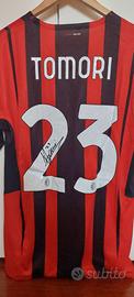 Maglia Milan 21/22 Tomori #23 XL autografata