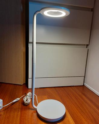 Lampada Pixo Plus con ricarica wireless + USB