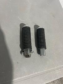 pedane Harley Davidson 883 R originali