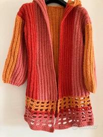 Cardigan lavorazione uncinetto a mano