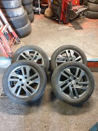 Cerchi in lega con  Gomme Michelin x Peugeot 208