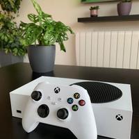 Xbox con 2 controller e fc 25