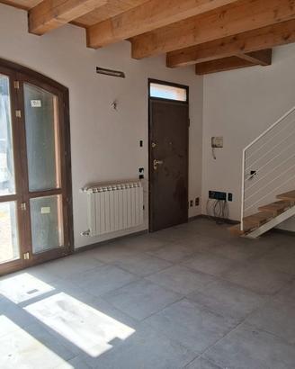 Arqua' pol., villetta a schiera in centro