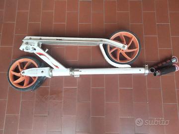 Monopattino jDBUG DELUXE W