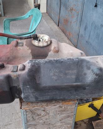Serbatoio Iveco Daily originale con galleggiante 